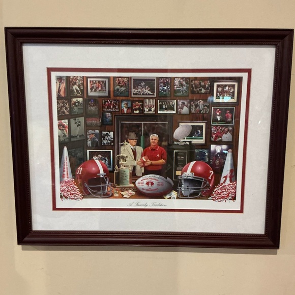 University of Alabama Framed Football Print “A FAMILY TRADITION” 🐘🐘🐘 - Picture 1 of 5
